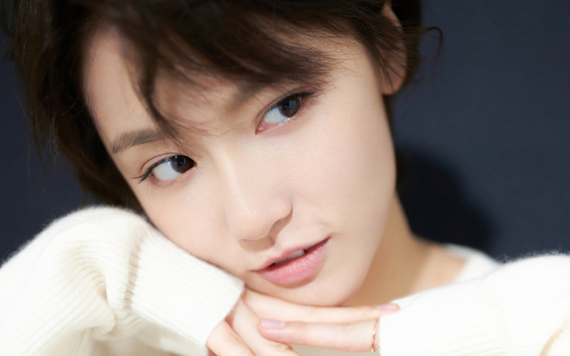 传奇永不灭：某某球队历史性的里程碑，传奇永不熄灭是谁唱的