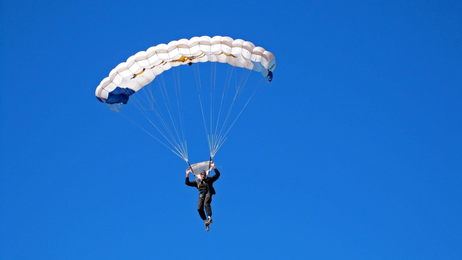 威尔士橄榄球赛季观众人数屡创新高,威尔士球员